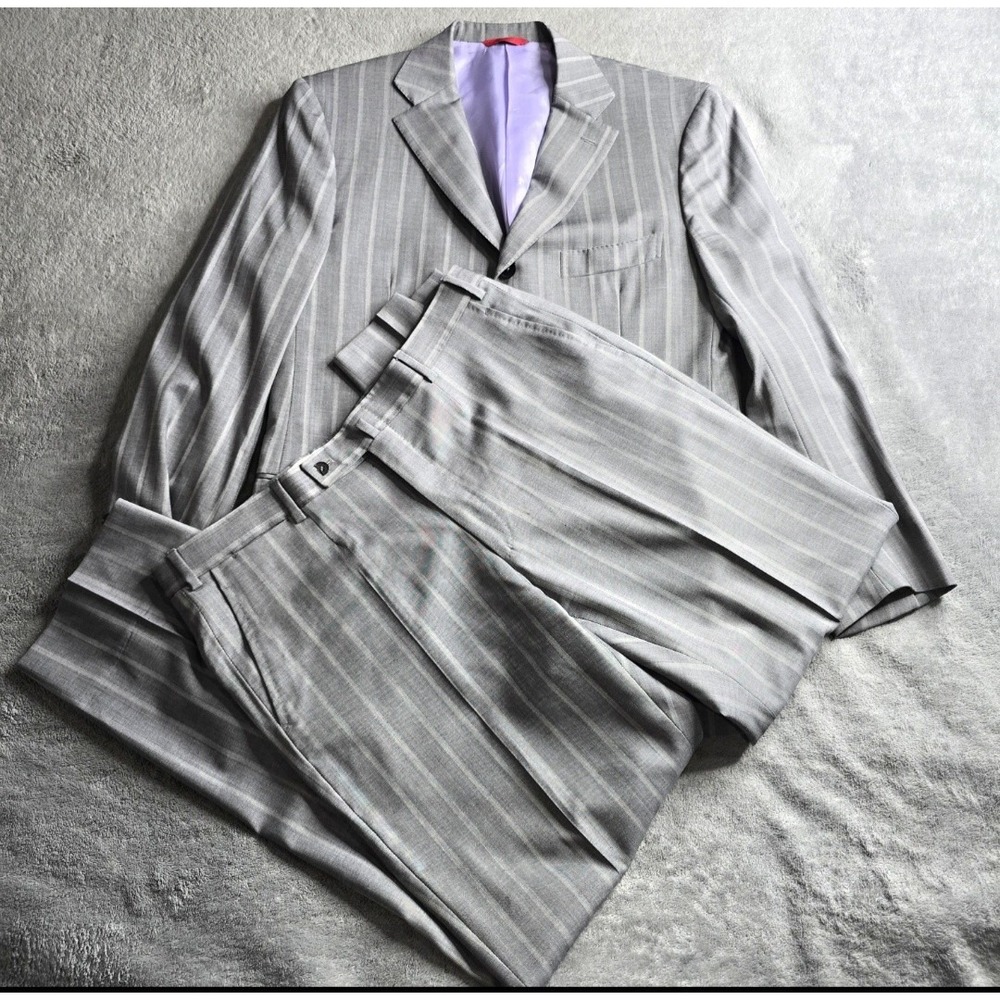 Isaia Napolo Suit Mens Size 52 Gray Wool Pinstriped 3 Button 8R Drop Italy